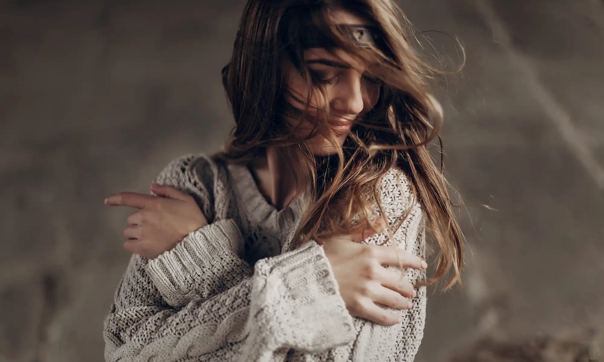 why does hair get darker in the winter