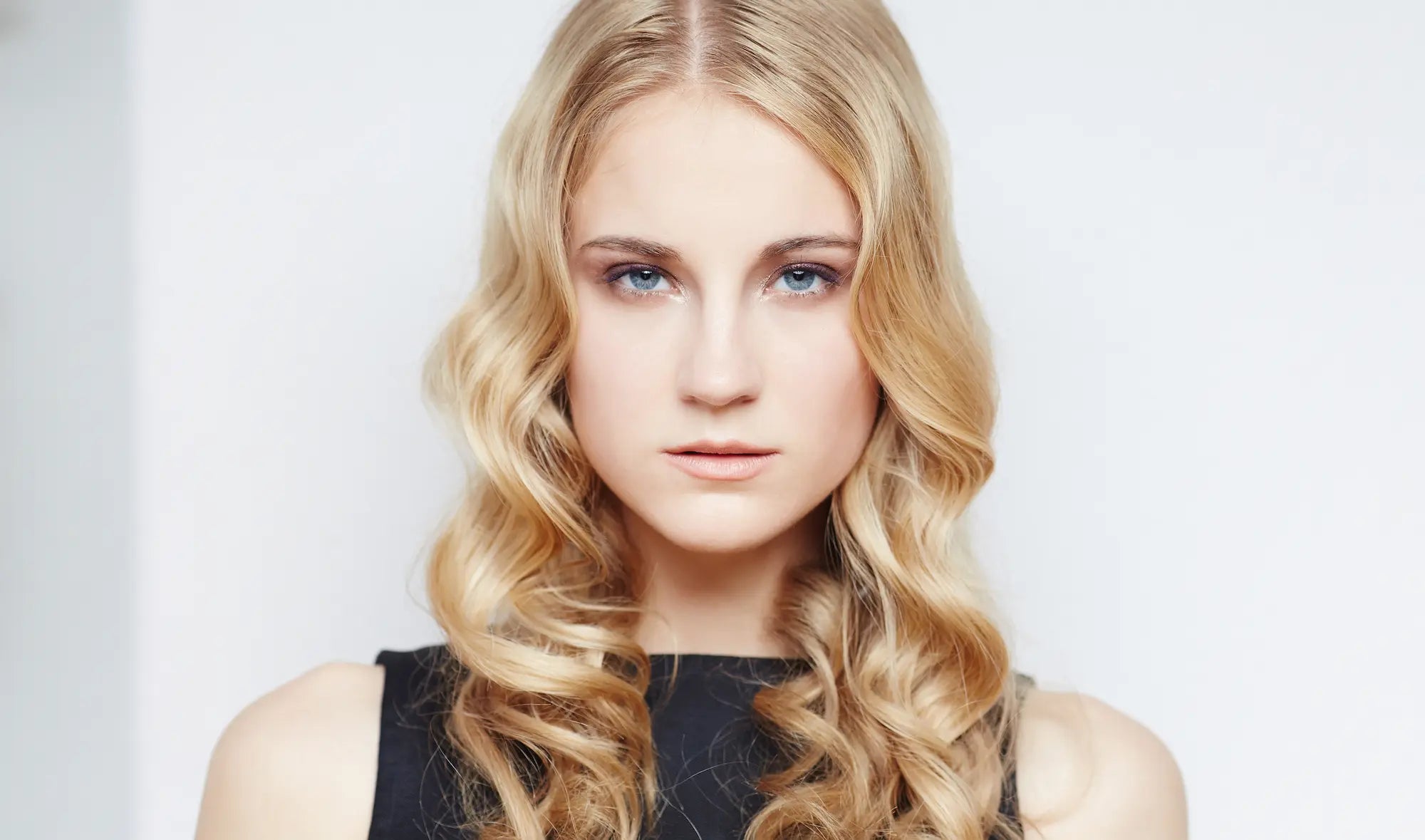 how to remove brassy tones from blonde hair