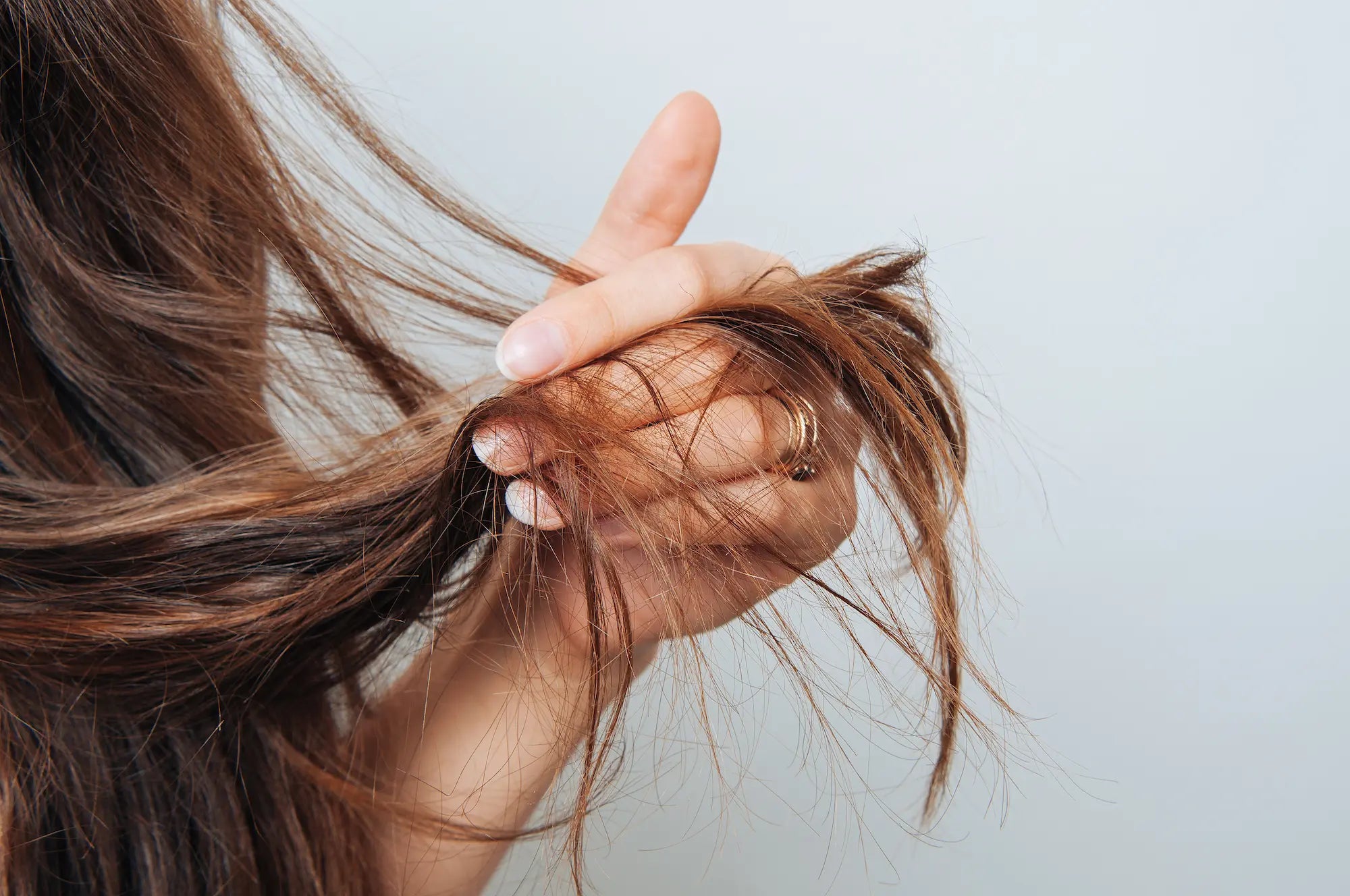 why fine hair breaks easily